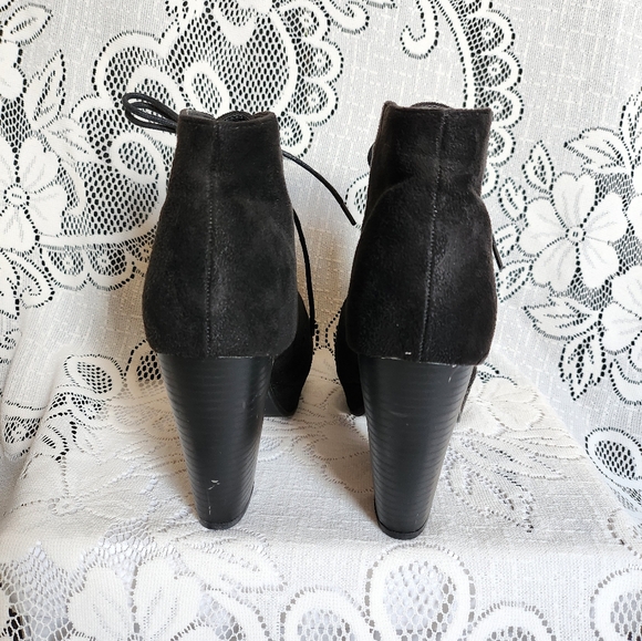 Forever Camille - Black Lace up Ankle Chunky Heel - (8) - Picture 5 of 8